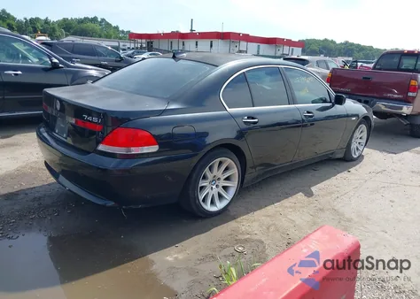 2005 BMW 745I I z USA, uszkodzony, nr VIN WBAGL63545DP75723